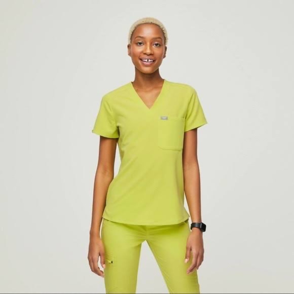 XXS FIGS Citron HW Zamora Joggers & Catarina Scrubs